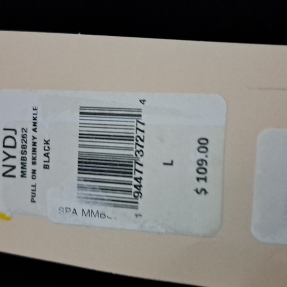 NYDJ Super Skinny Ankle Pull-On Jeans In SpanSpring Denim With Side Slits - Picture 9 of 9